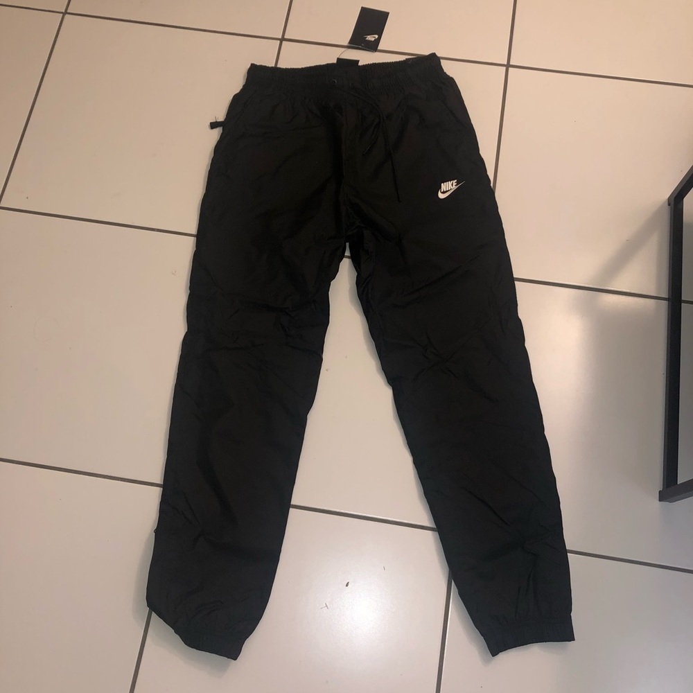 Nike windbreaker pants